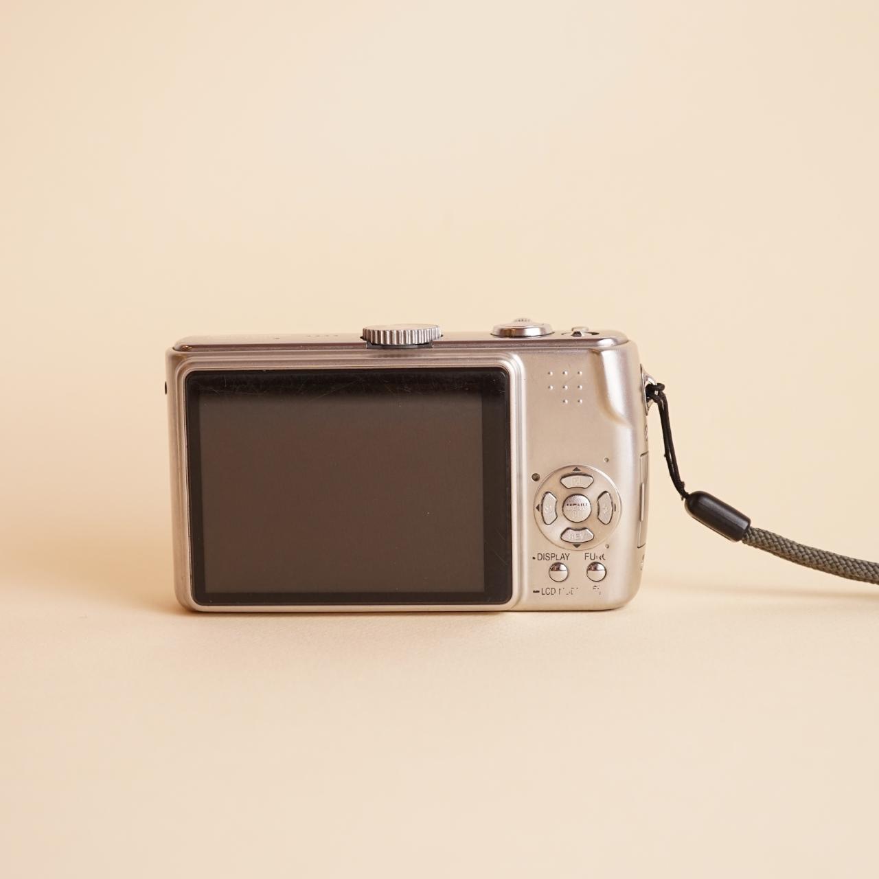 Panasonic Lumix DMC-TZ3 Digital Camera | 7MP | Tested & Working | Silver