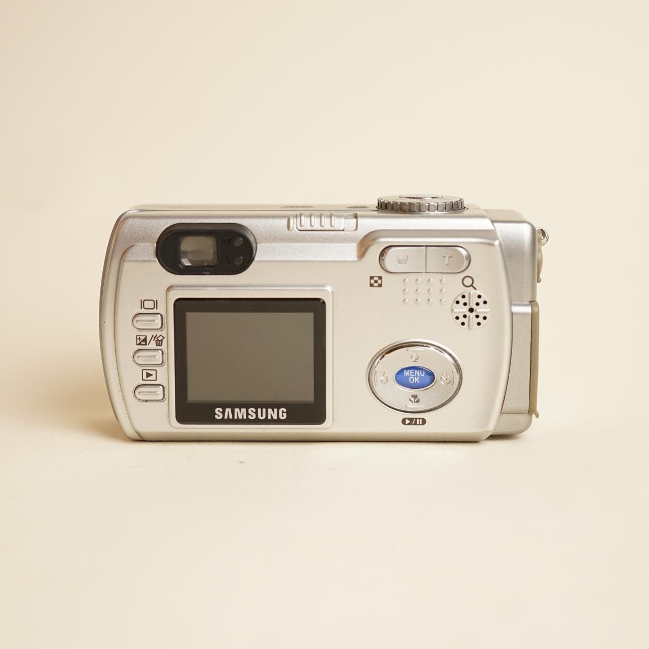 Samsung Digimax 530 Digital Camera | 5.0MP | Tested & Working | Silver