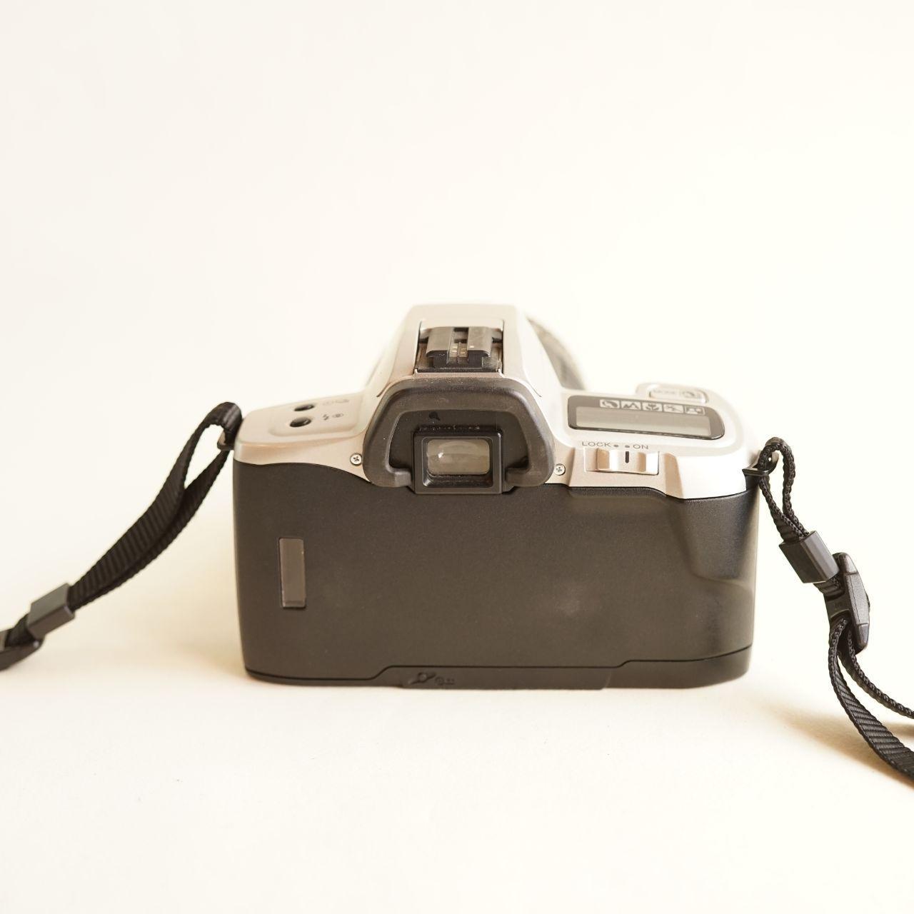 Minolta Maxxum QTsi Film Camera | 35mm SLR | Tested & Working | Black