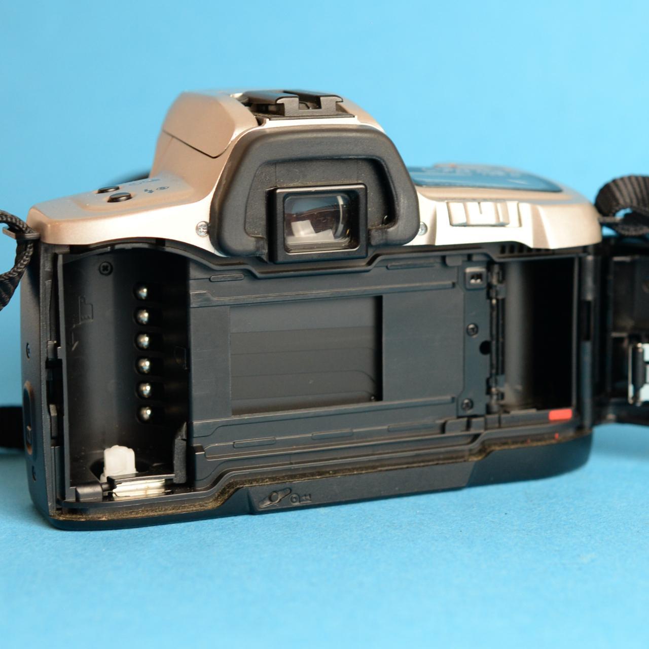 Minolta Maxxum QTsi 35mm Film Camera | SLR | Tested & Working | Silver