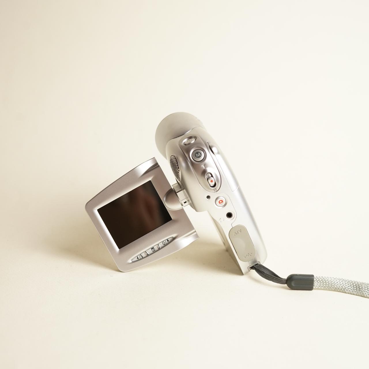 Traveler Digital Still + Video Camera | 8.1MP | Tested & Working | Silver