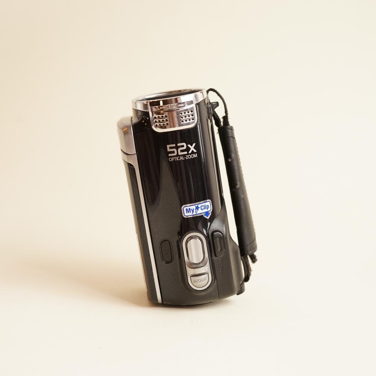 Samsung HMX-F90 Camcorder | 52x Optical Zoom | Tested & Working | Black