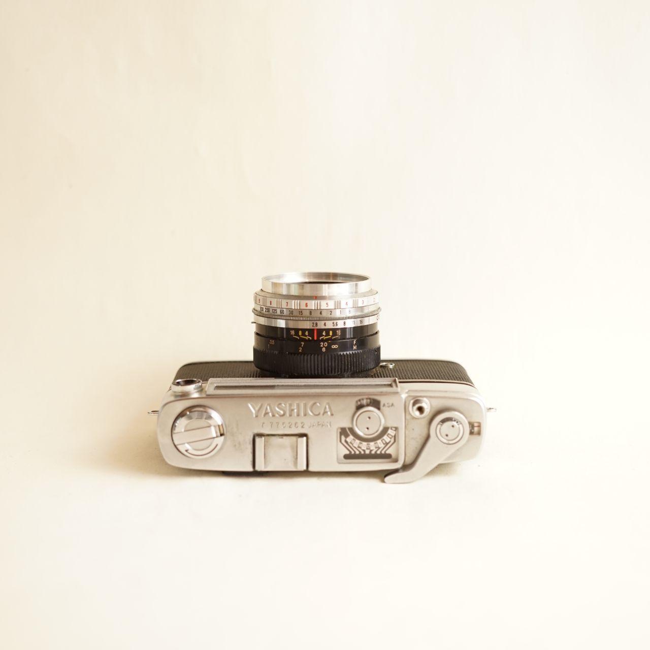 Yashica Minister-D Film Camera | 35mm Rangefinder | Tested & Working | Silver & Black