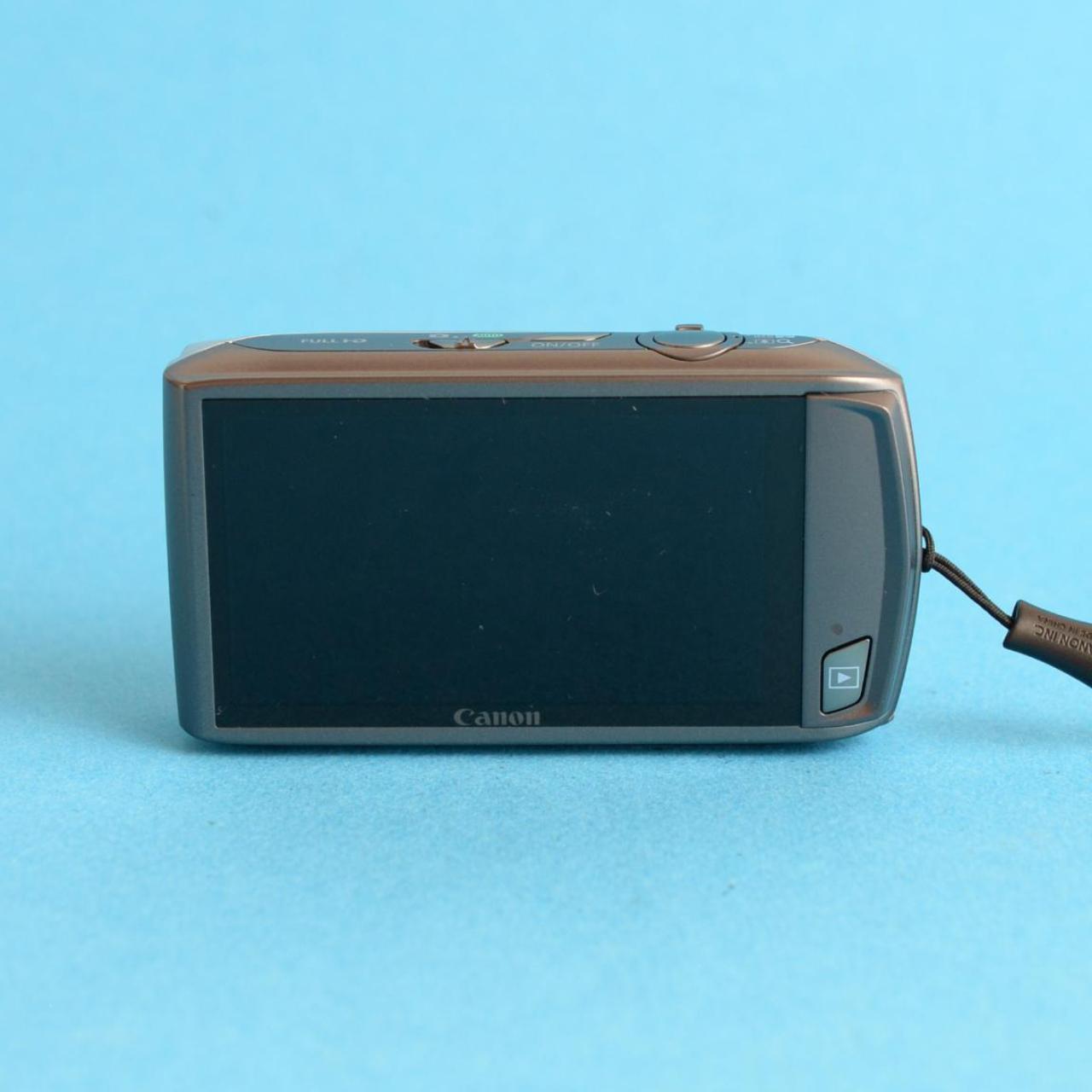 Canon PowerShot ELPH 500 HS Digital Camera | 12.1MP | Tested & Working | Silver