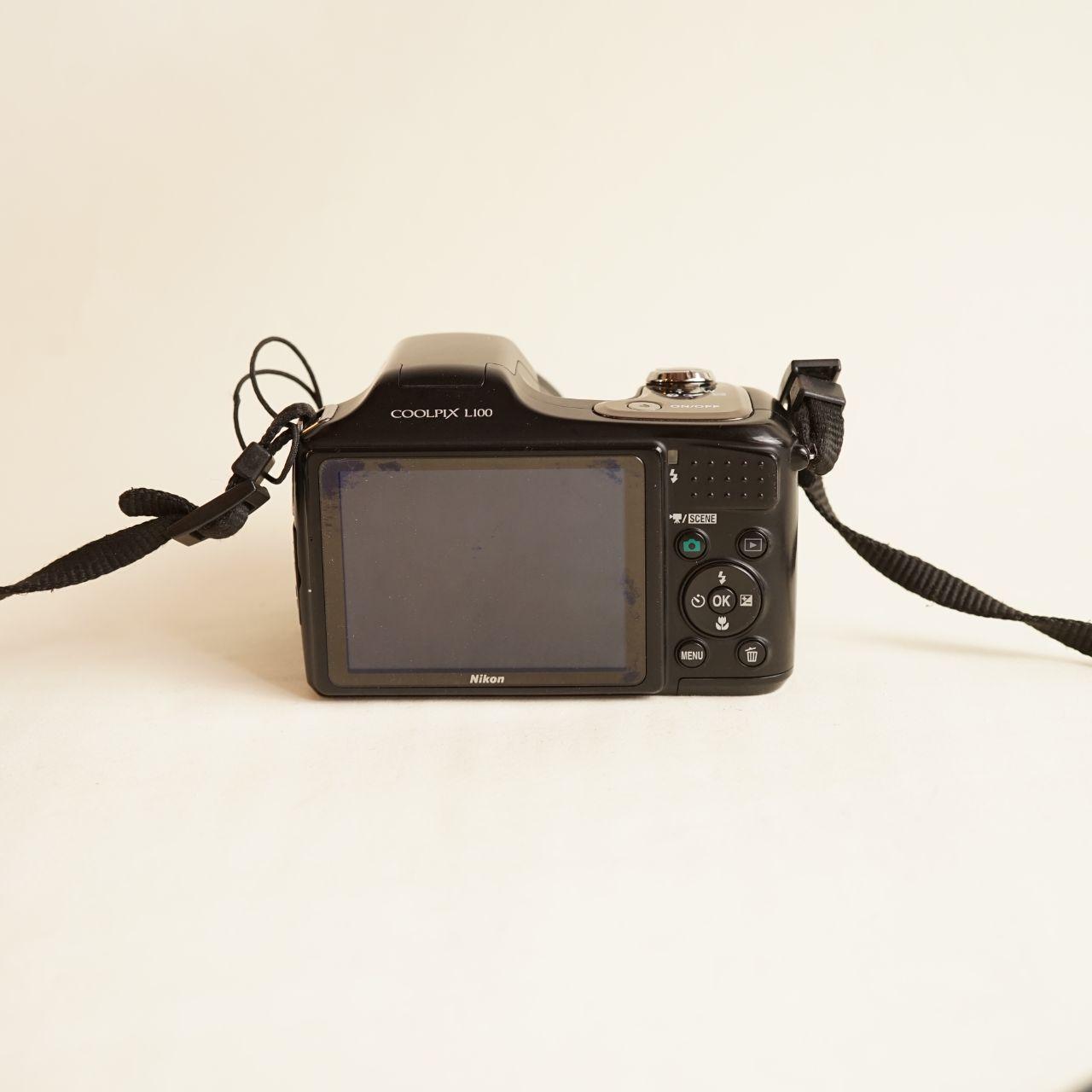 Nikon Coolpix L100 Digital Camera | 10MP | Tested & Working | Black