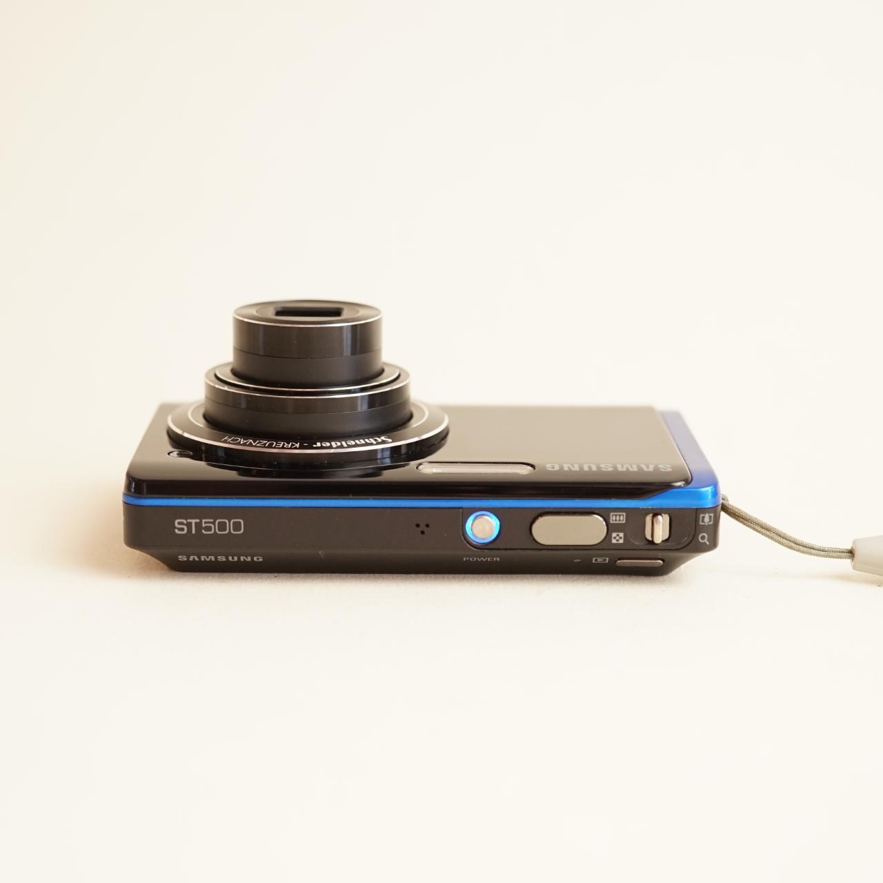 Samsung ST500 Digital Camera | 12.2MP | Tested & Working | Black w/Blue Trim