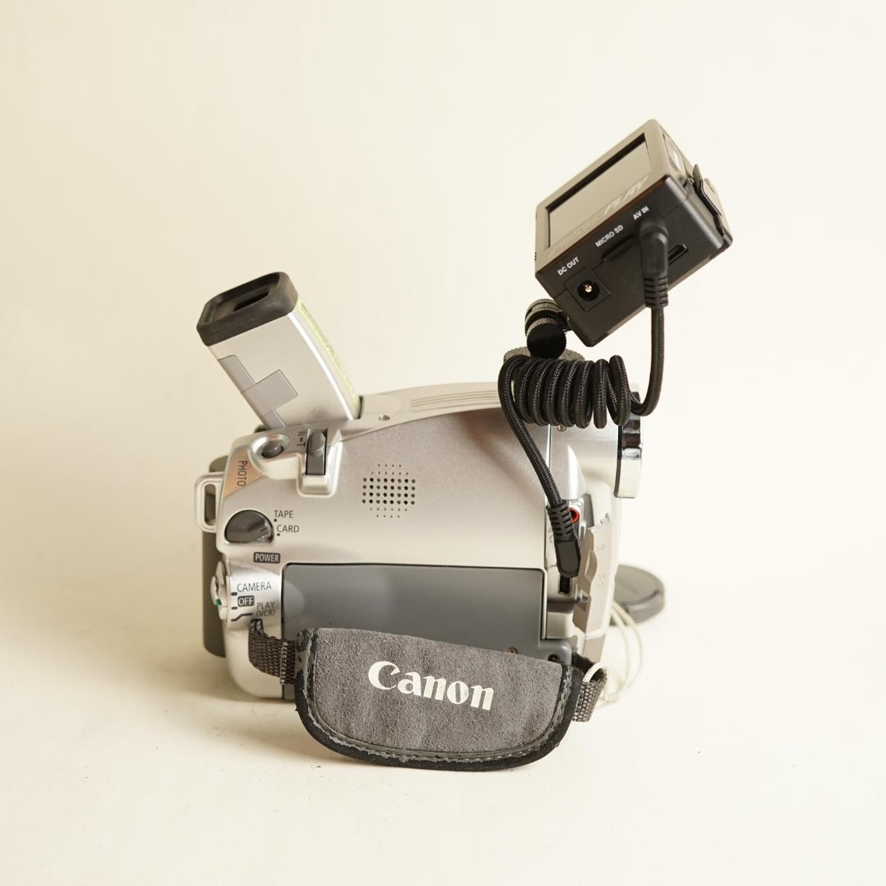 Canon ZR70 Digital Camcorder with Tapeless Setup | Tested & Working | Silver