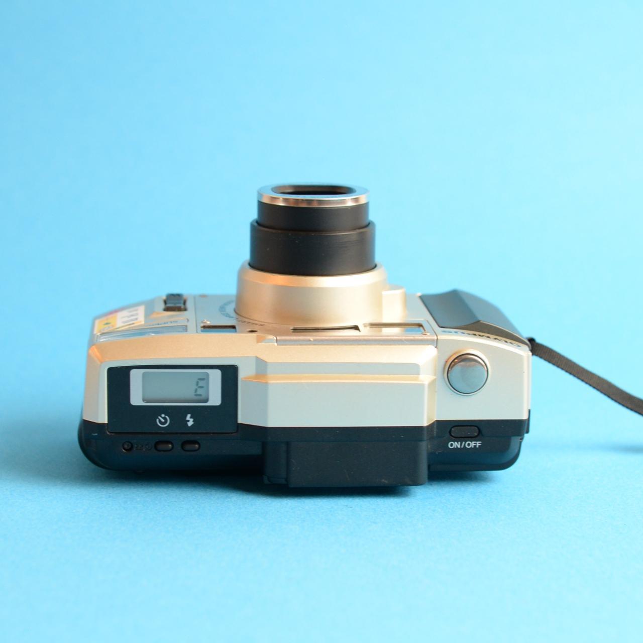 Olympus Superzoom 105 Film Camera | 35mm Point & Shoot | Read Description | Silver