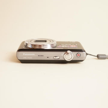 Panasonic Lumix DMC-FH20 Digital Camera | 14MP | Tested & Working | Black