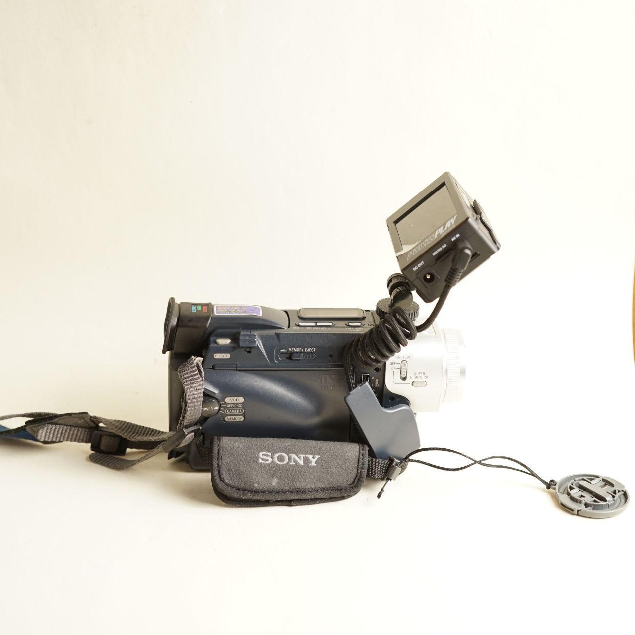 Sony DCR-TRV17 MiniDV Camcorder with Tapeless Setup | Tested