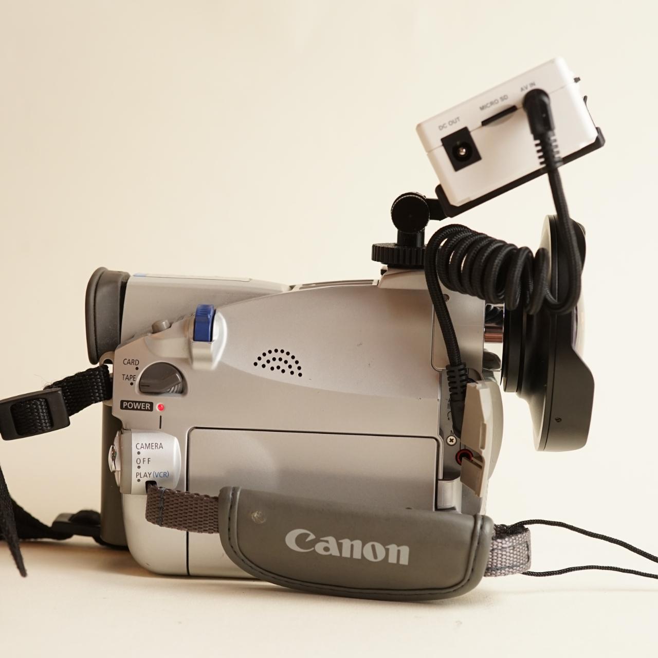 Canon ZR25 MiniDV Camcorder with Tapeless Setup + Fisheye | Camcorder | Tested & Working | Silver