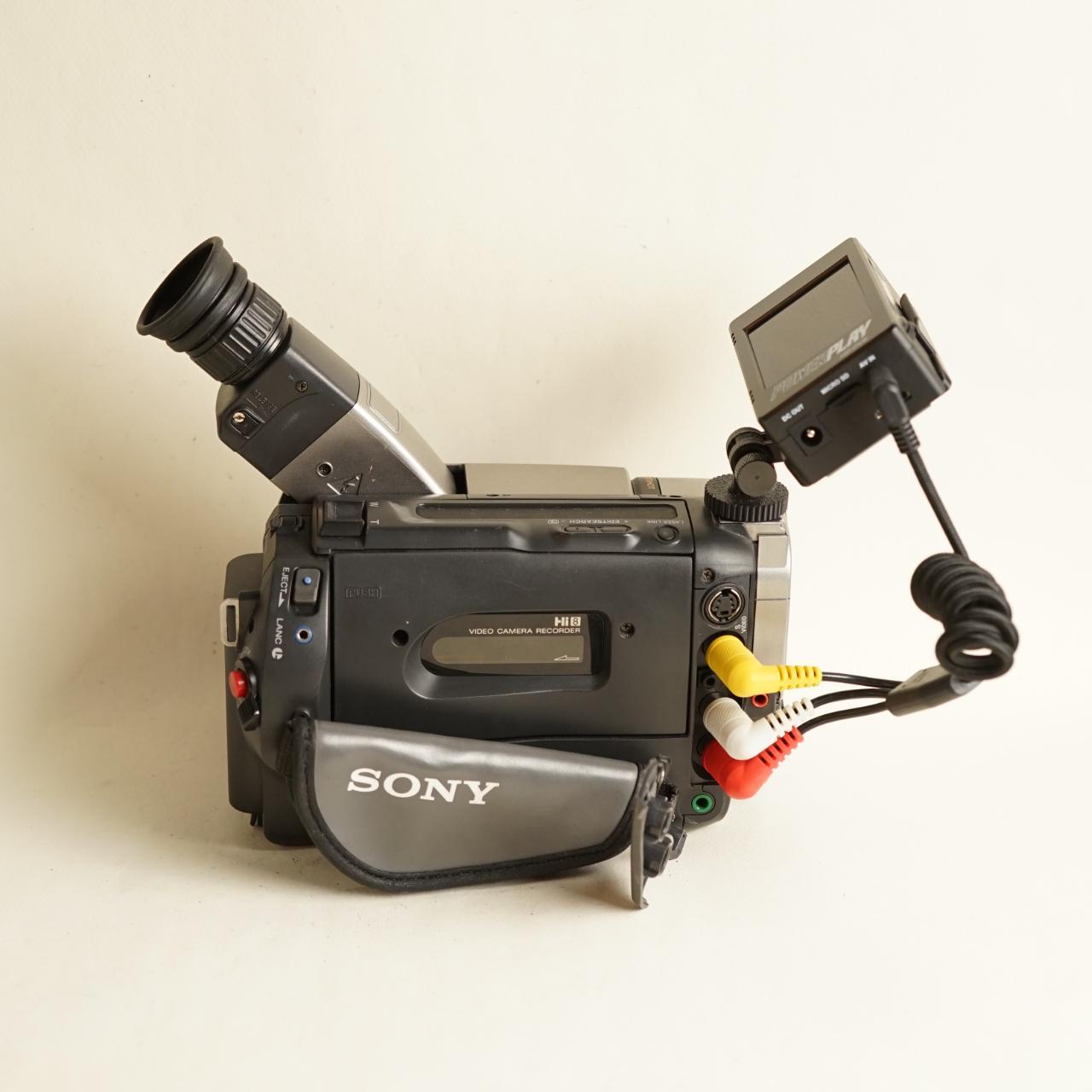 Sony Handycam CCD-TRV85 Camcorder with Tapeless Setup | Hi8 Video Camera | Tested & Working | Silver