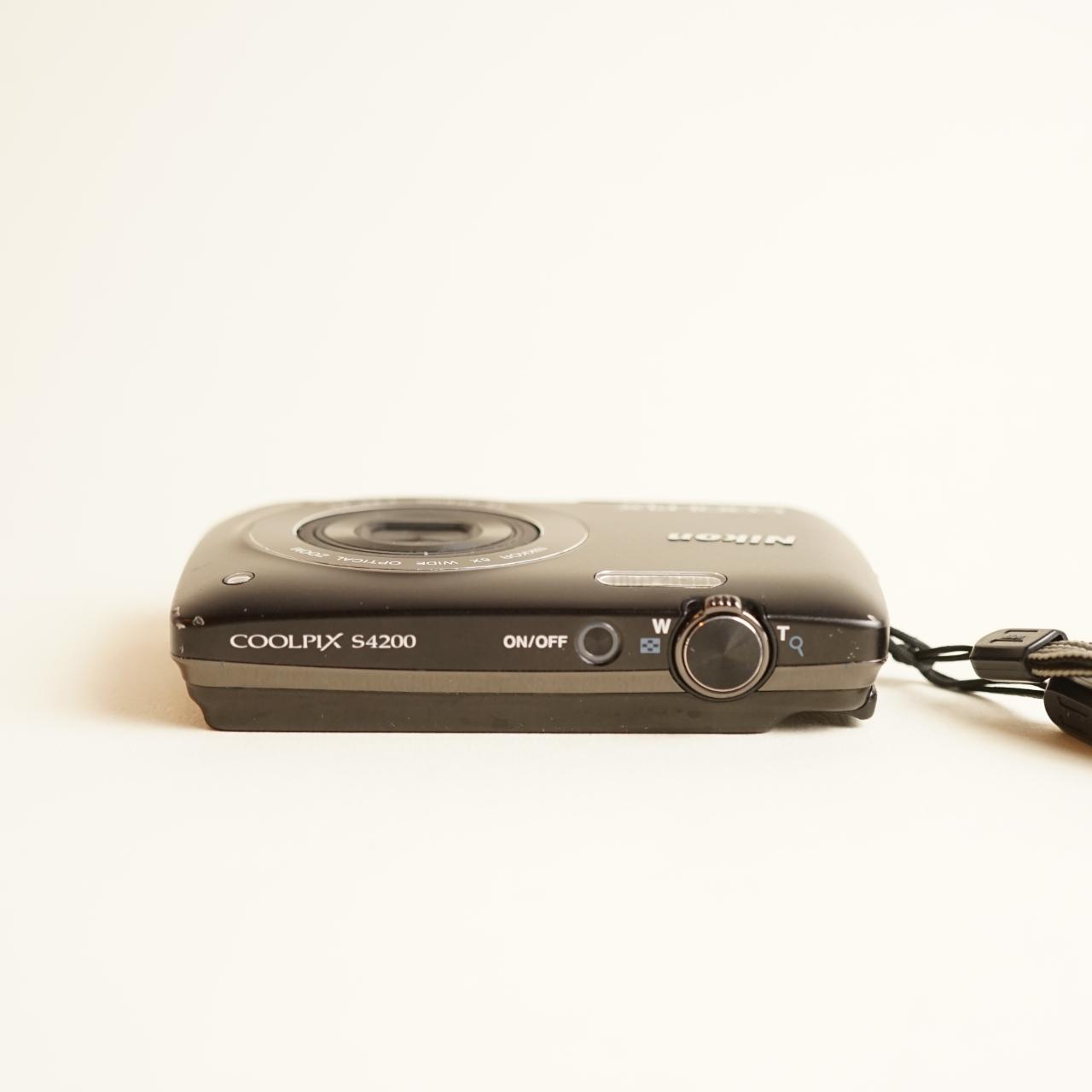 Nikon Coolpix S4200 Digital Camera | 16MP | Tested & Working | Black