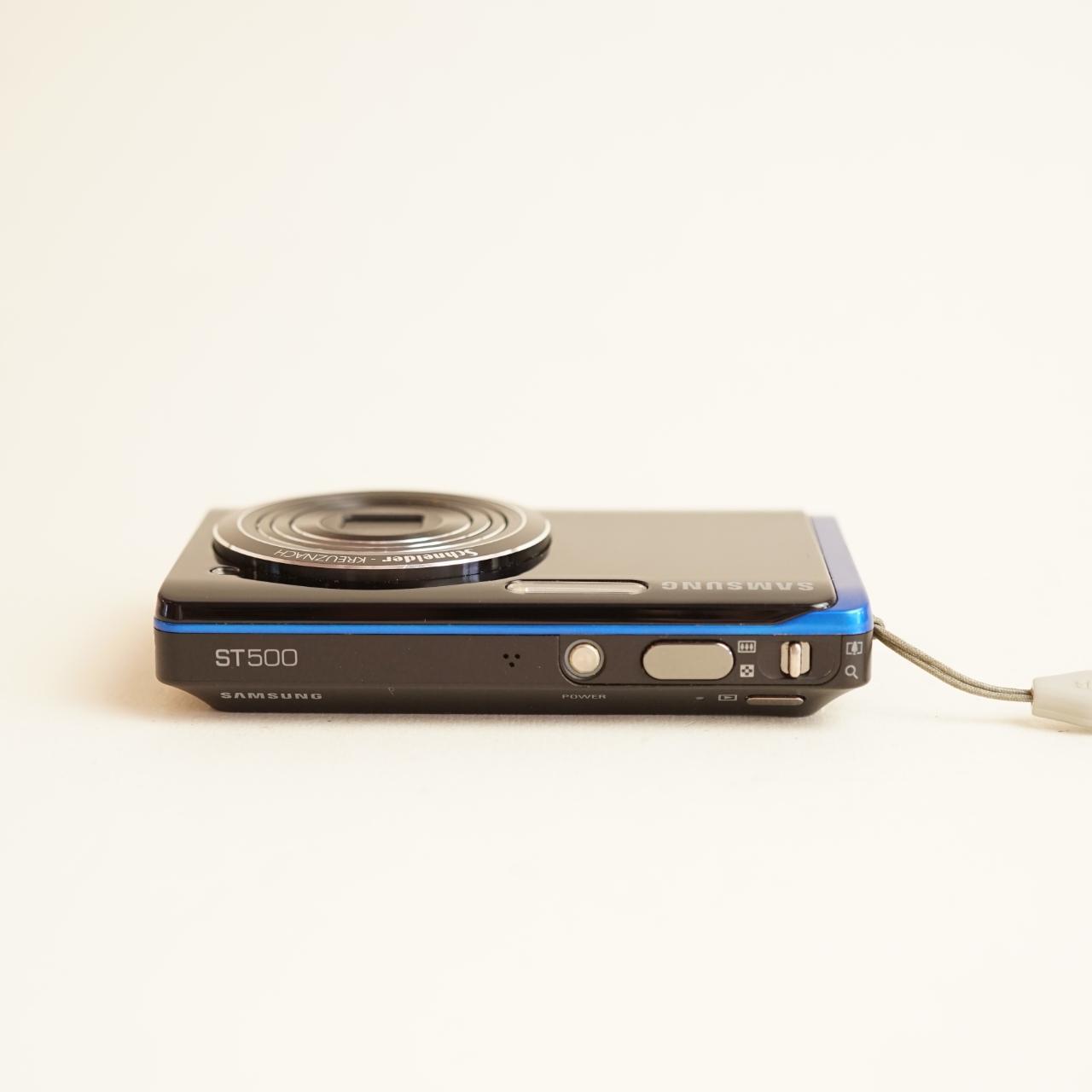 Samsung ST500 Digital Camera | 12.2MP | Tested & Working | Black w/Blue Trim