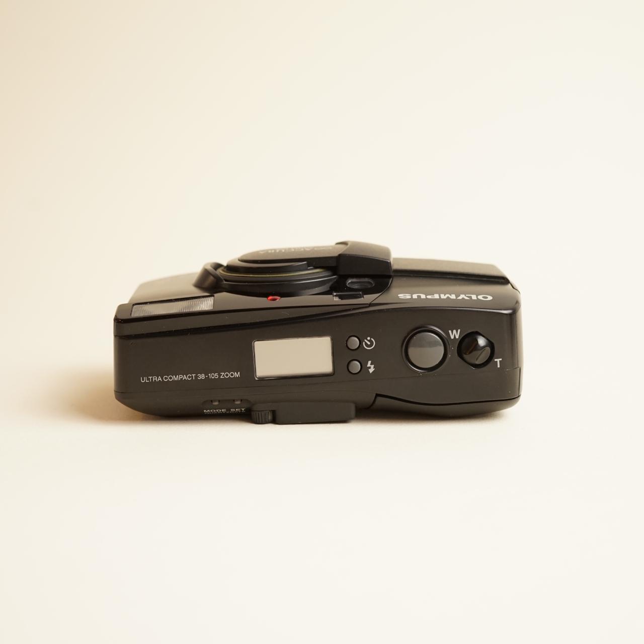 Olympus Infinity Accura Zoom 105 Film Camera | 35mm Point & Shoot | Tested & Working | Black