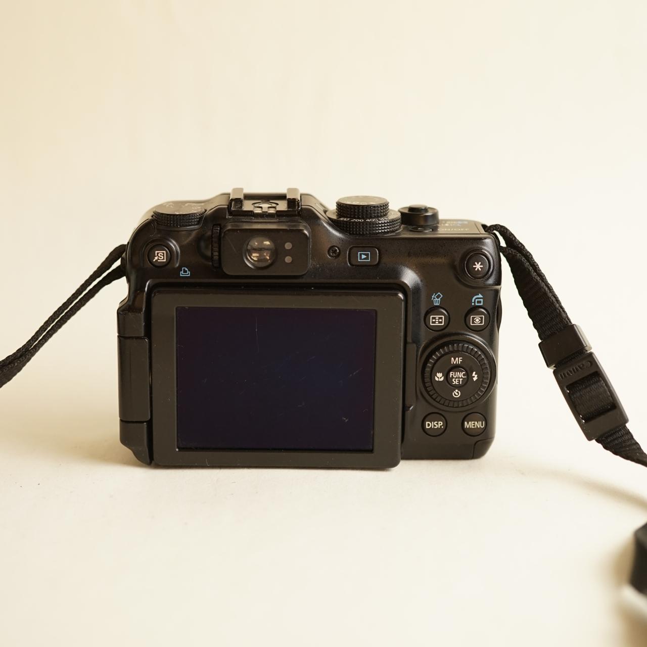 Canon PowerShot G11 Digital Camera | 10.0MP | Read Description | Black