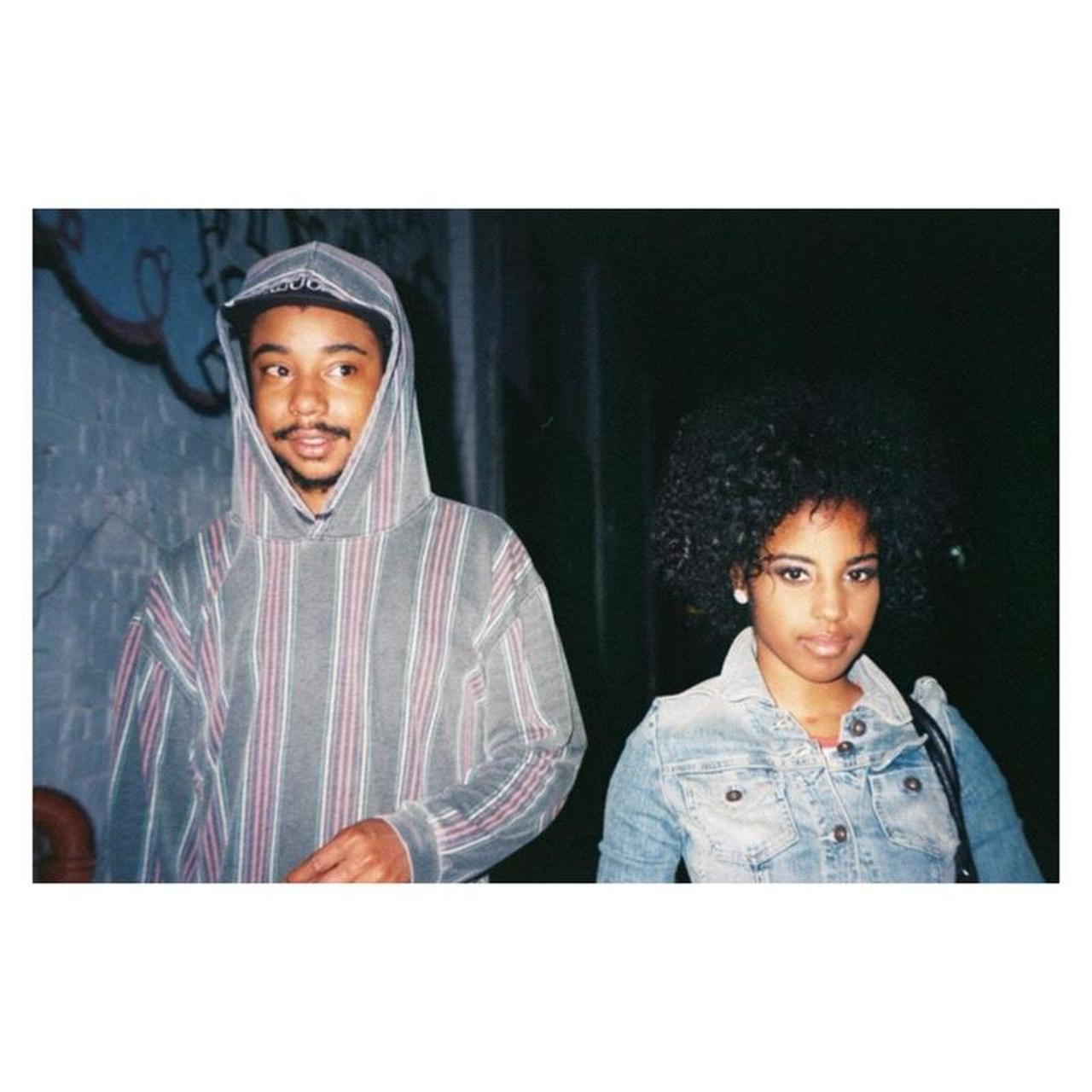 Canon SureShot Look | 35mm Point & Shoot Film Camera | Tested & Working | Black