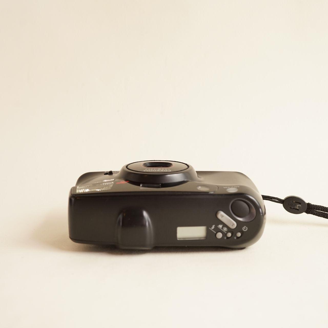 Minolta Freedom Action Zoom 90 Film Camera | 35mm Point & Shoot | Tested & Working | Black