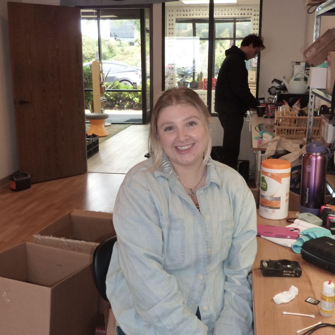 Panasonic Lumix DMC-ZS1 Digital Camera | 10.1MP | Read Description | Silver