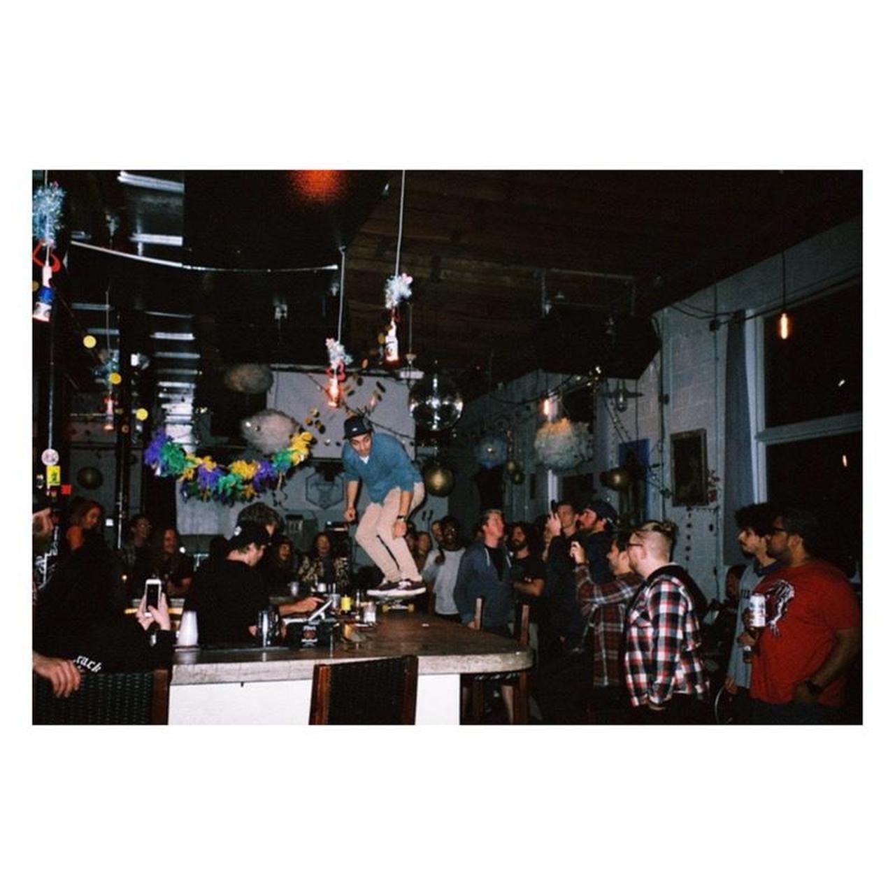 Olympus Infinity Stylus Zoom 140 DLX Film Camera | 35mm Point & Shoot | Tested & Working | Gold